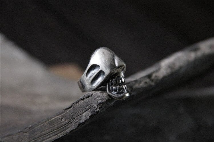 925 Sterling Silver Ring Resizable Alien Skull 1