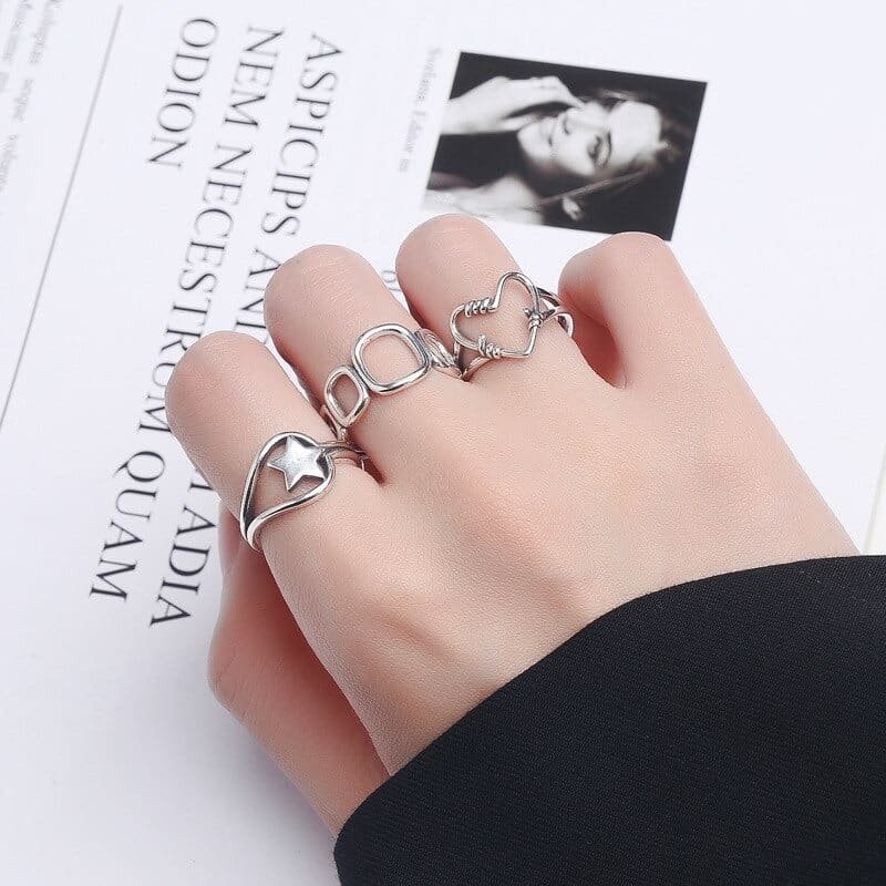 925 Sterling Silver Ring Resizable on fingers