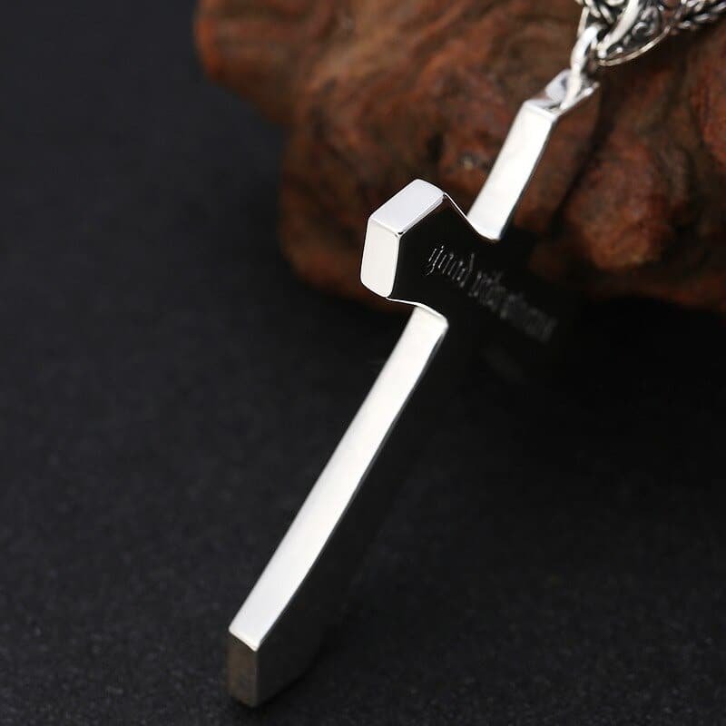 925 Sterling Silver Pendant Vintage Christian Cross demo holded in hand thickness details