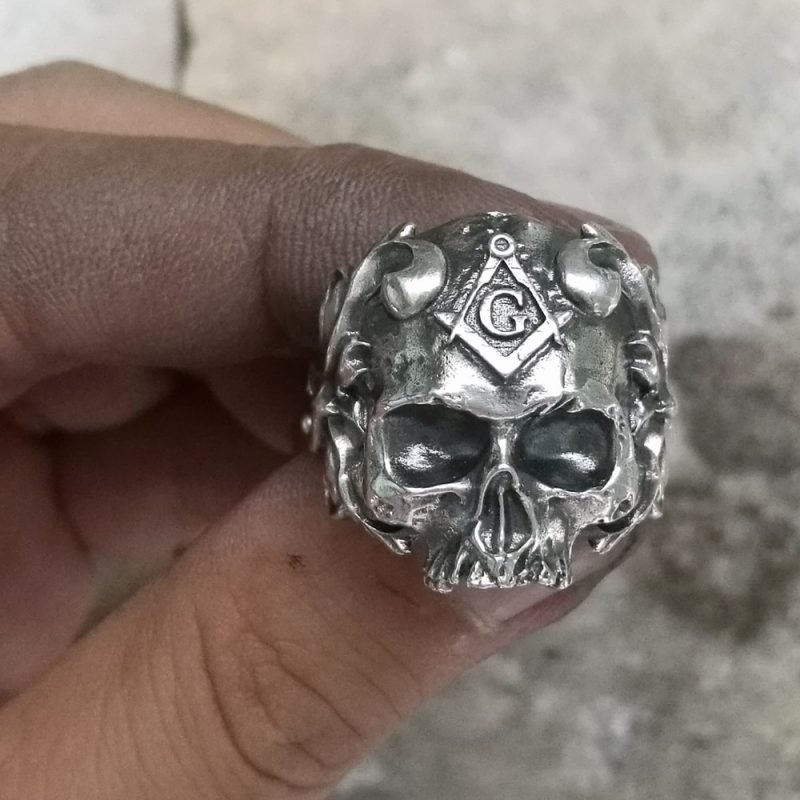 Silver Masonic Skull Rings holded