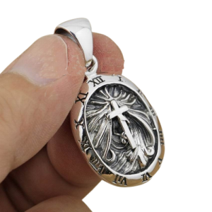 Large Medal With Cross Silver Pendant demo