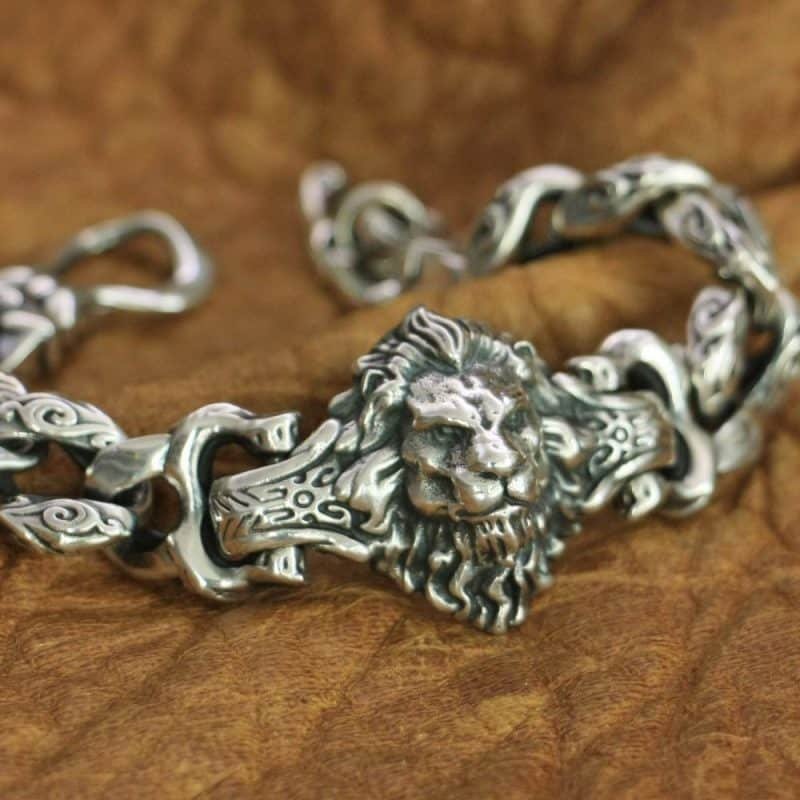 Lion Head Silver Bracelet Mens details head