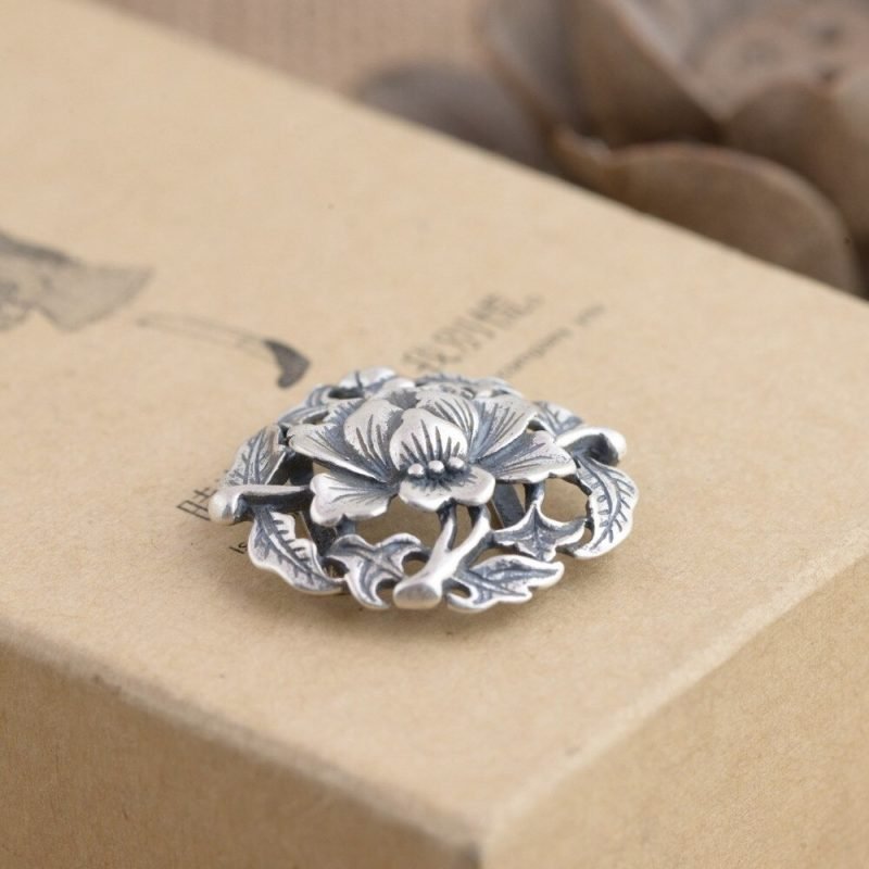 Silver Flower Pendant up view