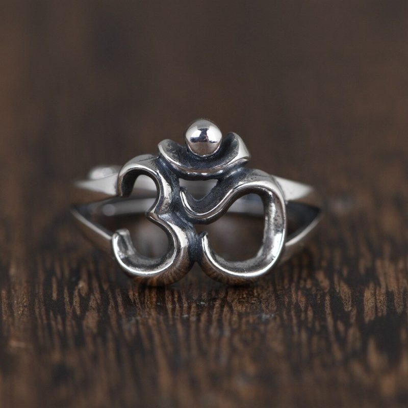 Sterling Silver Om Ring face view