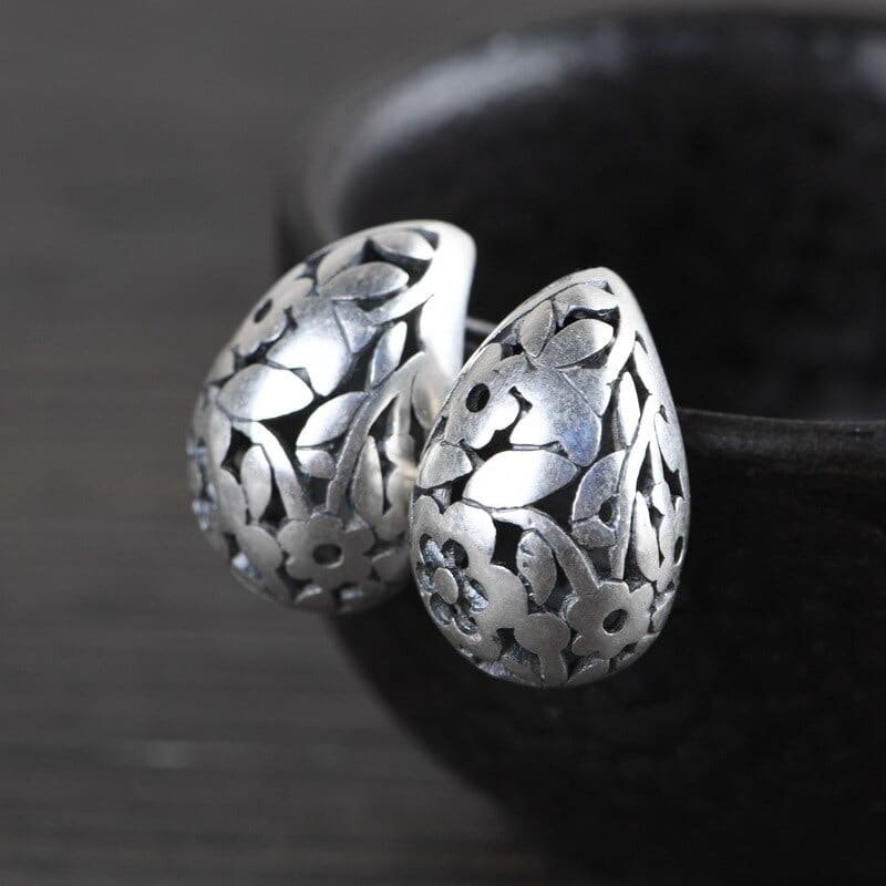 Engraved Water Drop Silver Earrings side view