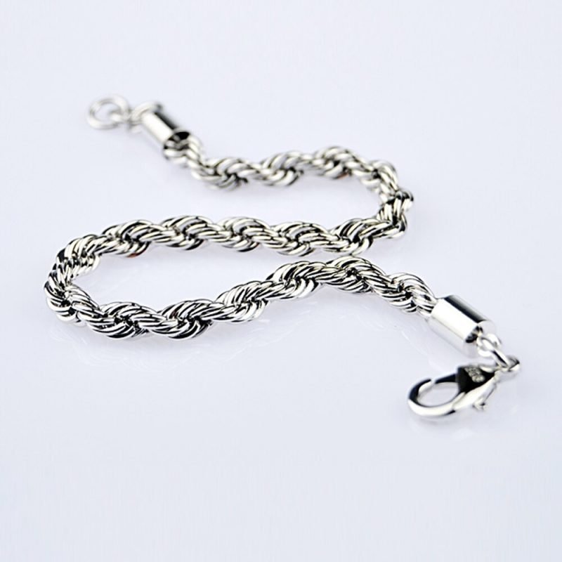 Thin Silver Rope Bracelet opened and clasp details