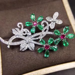 Silver Brooch green flowers up view